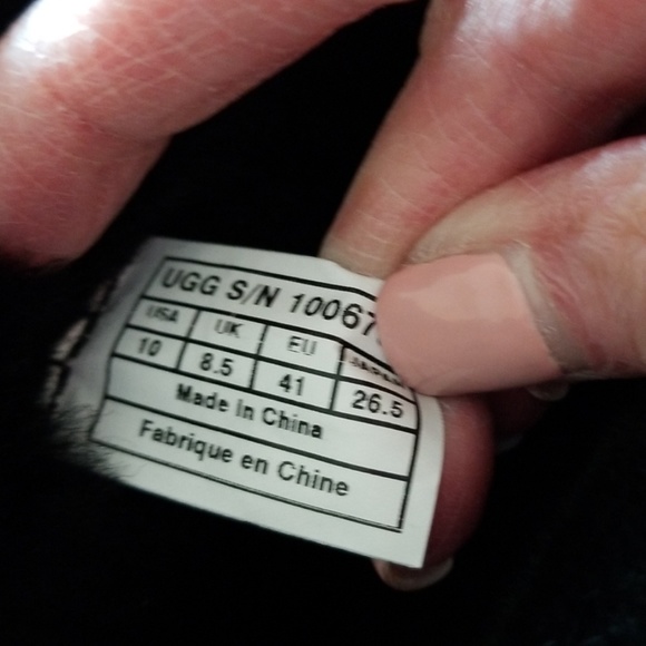 🖤New Ugg boots with attached fur🖤 - Picture 4 of 7